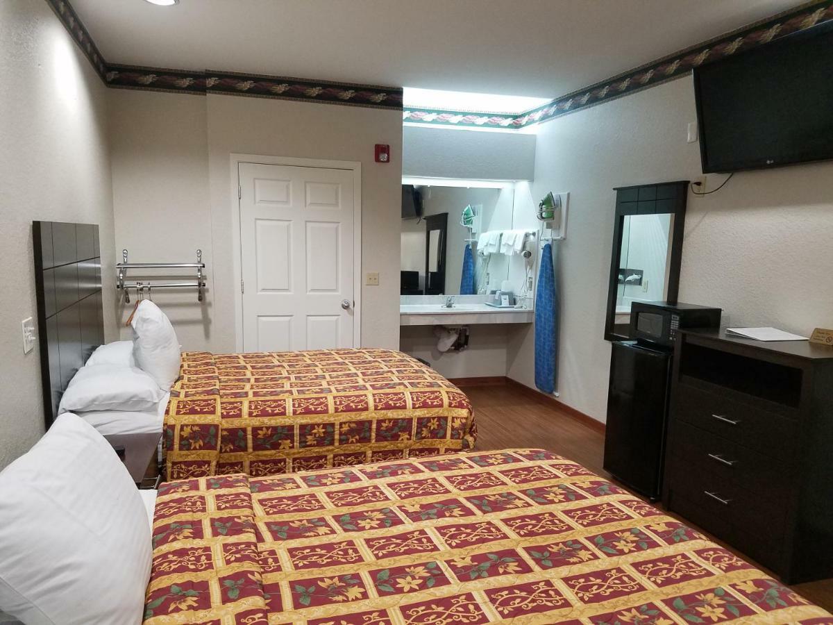 Scott Inn & Suites - Downtown Houston Kültér fotó